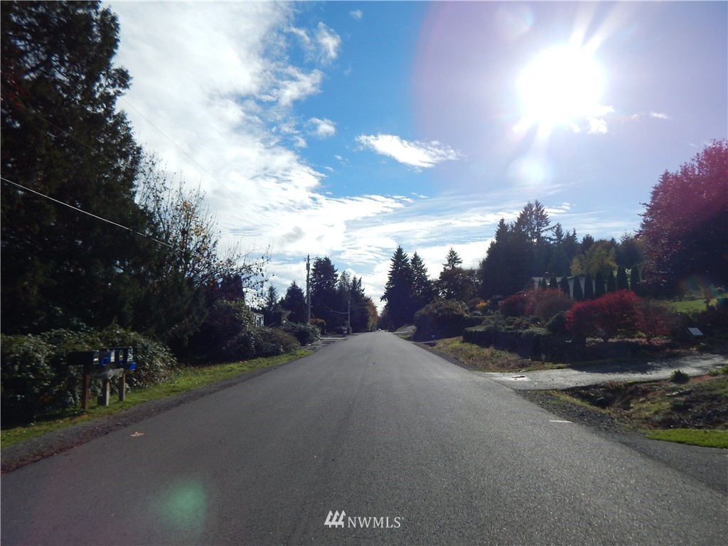 3220 Ridgeview Drive Northeast Bremerton, WA 98310 - Photo 24 of 25 Gallery Image 24