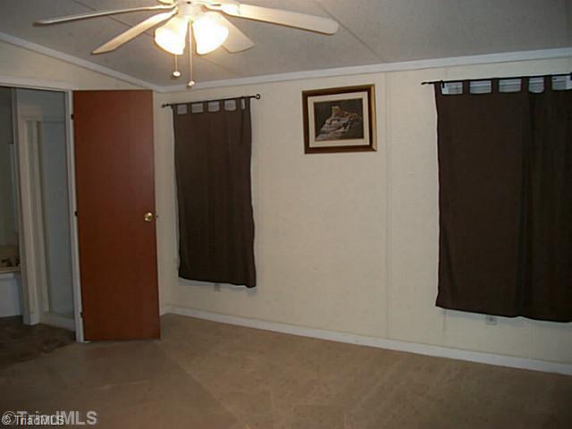 3165 New Cut Road Lexington, NC 27292 - Photo 10 of 16 Master Bedroom.