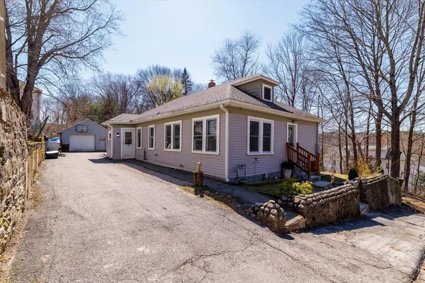$370,000 | 20 Hill Street, Webster, MA 01570