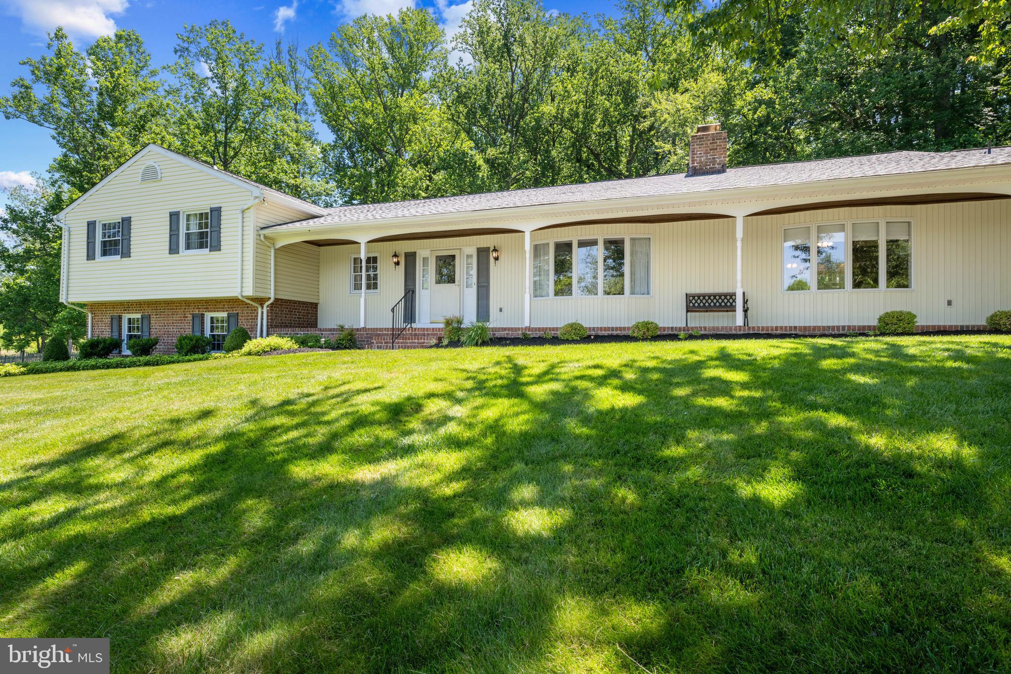 6 Stonehurst Road Phoenix, MD 21131 - Photo 4 of 39
