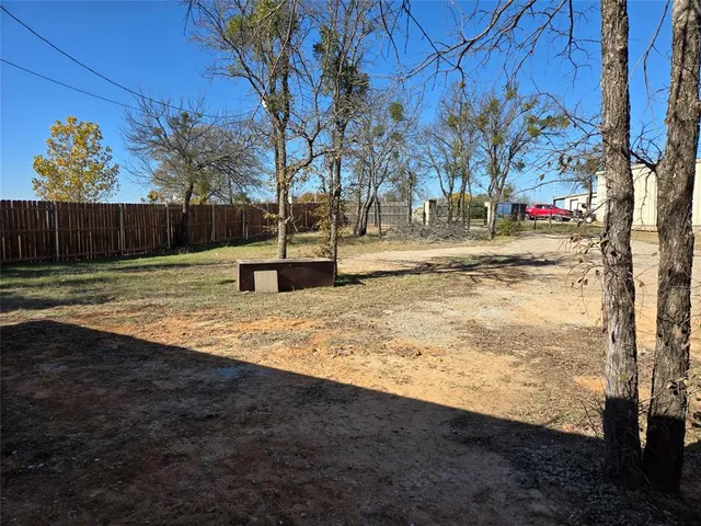 $2,500 | 3704 Canyon Road, Granbury, TX 76049