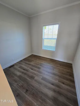 $2,000 | 2208 Oak Street, Unit 3, Gray, TN 37615