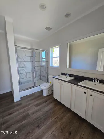 $2,000 | 2208 Oak Street, Unit 3, Gray, TN 37615
