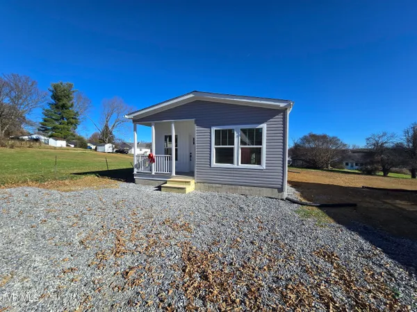 $2,000 | 2208 Oak Street, Unit 3, Gray, TN 37615