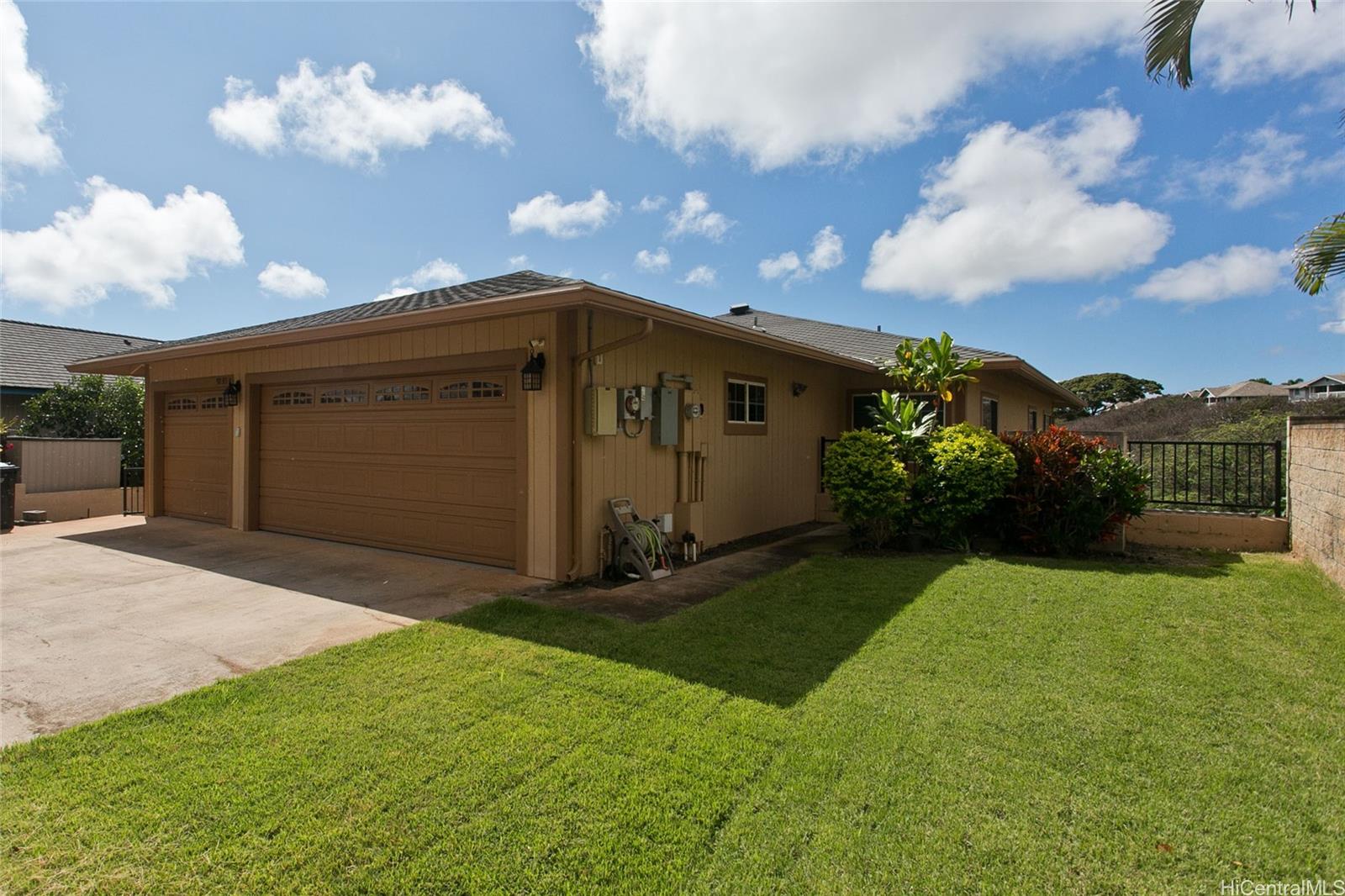 92-313 Hookili Place Kapolei, HI 96707 - Photo 22 of 22 Three car garage - nice curb appeal
