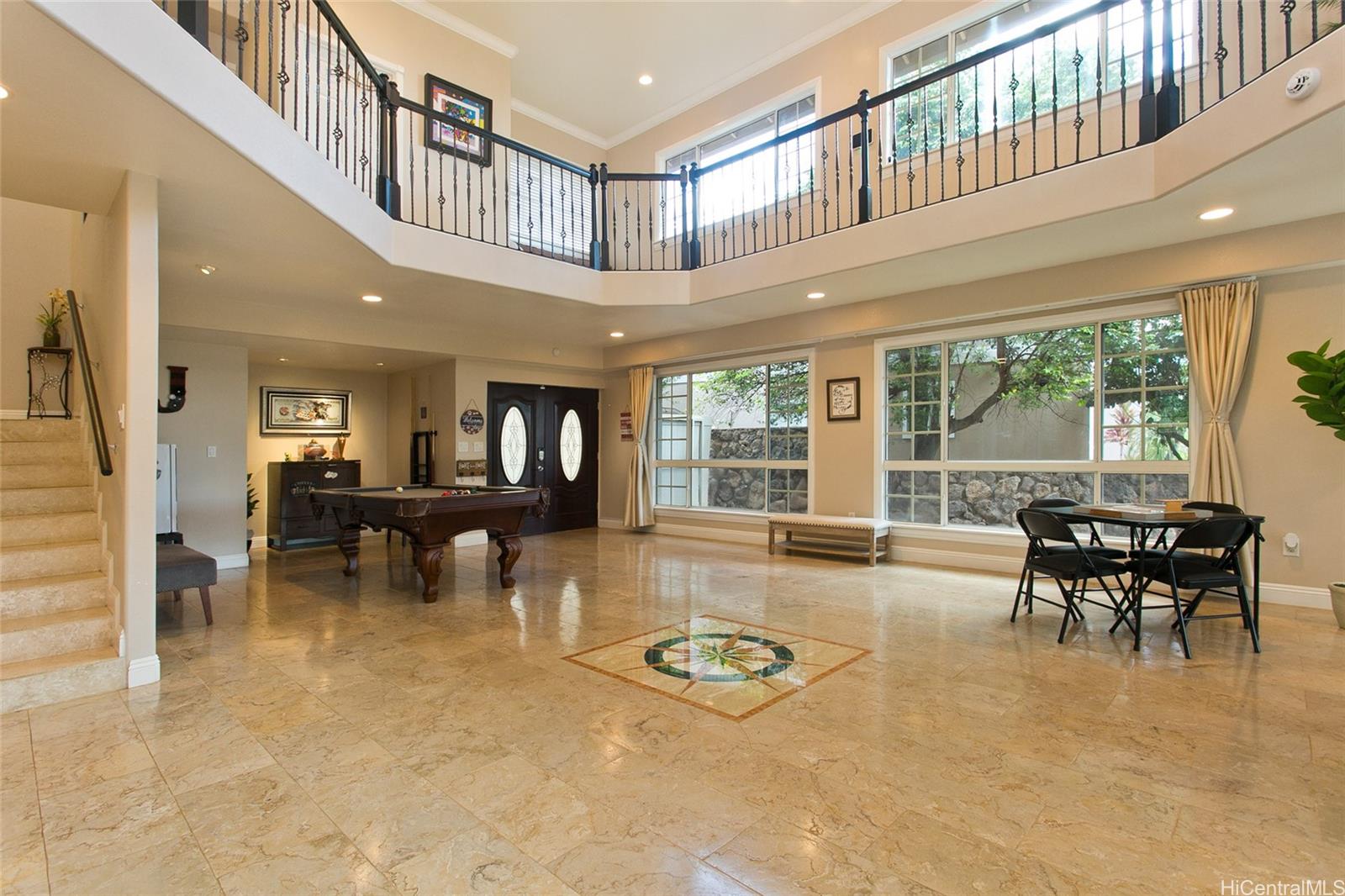 92-313 Hookili Place Kapolei, HI 96707 - Photo 5 of 22 Grand entrance