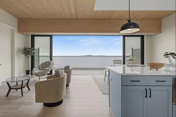 $975,000 | 901 Adelaide Circle, Unit 602, Muskegon, MI 49441