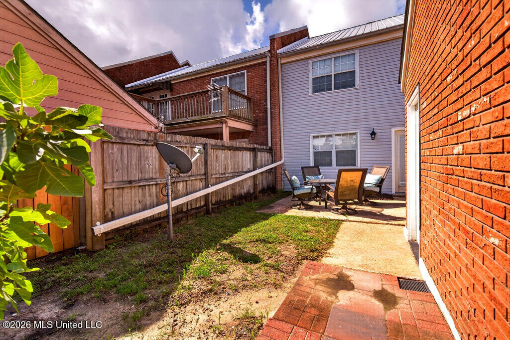 928 Courthouse Road, Unit 22 Gulfport, MS 39507 - Photo 29 of 35 928Courthouse#22-29