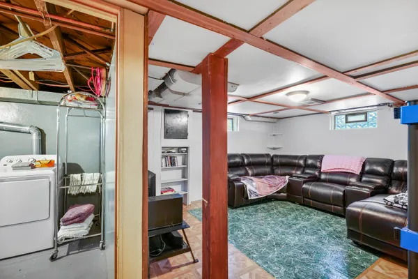 $200,000 | 6773 Burr Street, Taylor, MI 48180