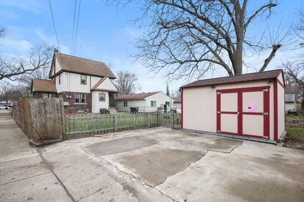 $200,000 | 6773 Burr Street, Taylor, MI 48180