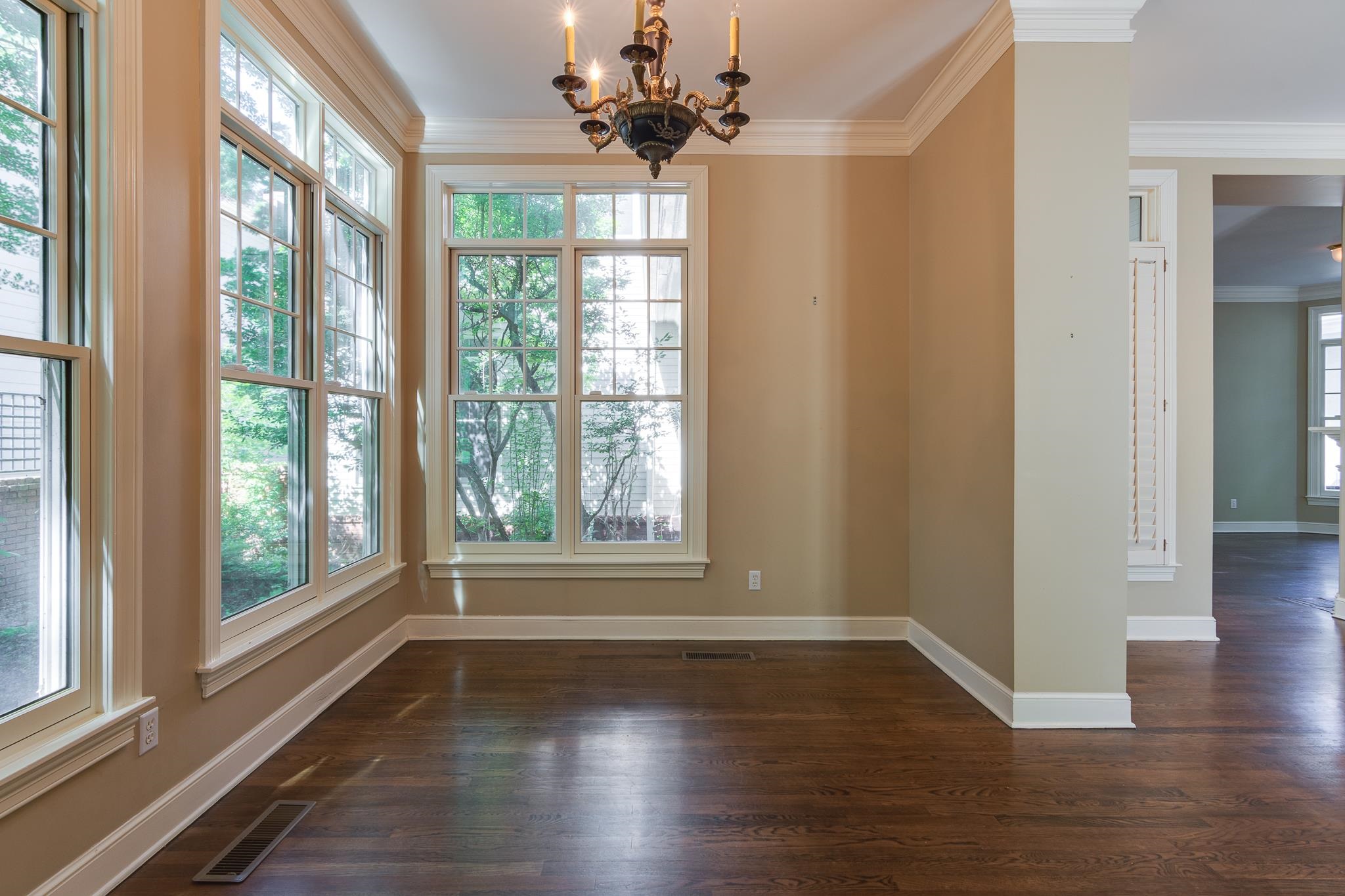 871 Harbor Bend Road Memphis, TN 38103 - Photo 4 of 36