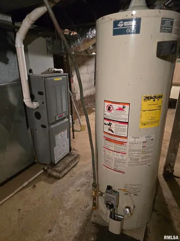 $59,000 | 1028 South Roosevelt Street, Harrisburg, IL 62946