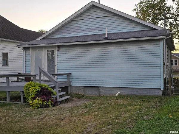 $50,000 | 1028 South Roosevelt Street, Harrisburg, IL 62946
