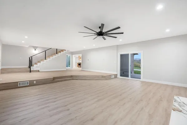 $639,950 | 28718 Auberry Road, Prather, CA 93651