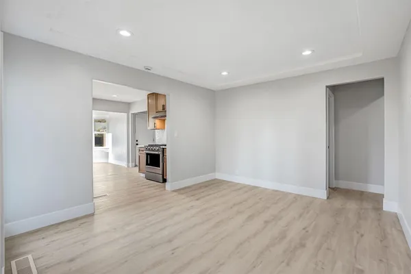 $639,950 | 28718 Auberry Road, Prather, CA 93651