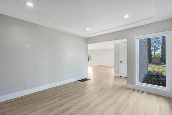 $639,950 | 28718 Auberry Road, Prather, CA 93651