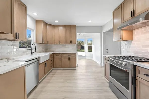 $639,950 | 28718 Auberry Road, Prather, CA 93651