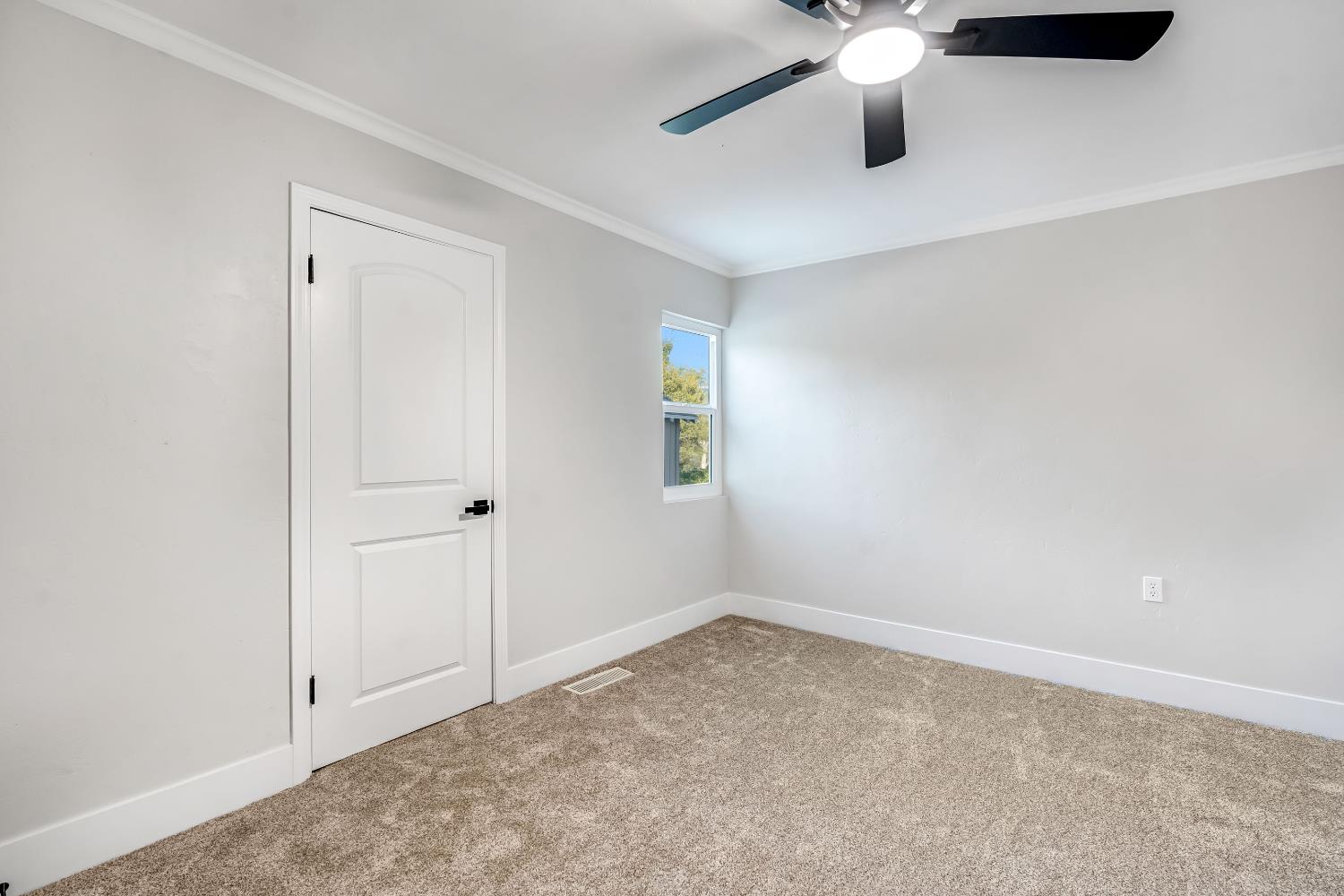 28718 Auberry Road Prather, CA 93651 - Photo 31 of 56