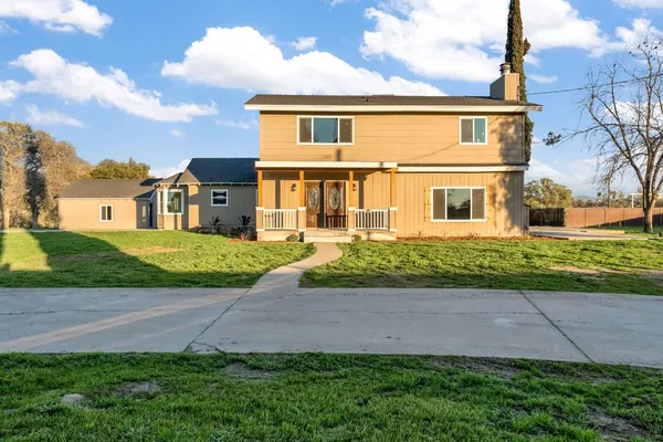 $639,950 | 28718 Auberry Road, Prather, CA 93651