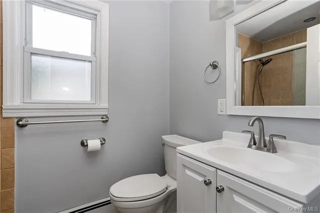 $2,300 | 155 Grand Street, Unit 2, Mamaroneck, NY 10543