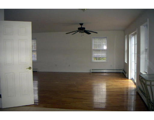 142 Alpine Road Fitchburg, MA 01420 - Photo 6 of 10 Gallery Image 6