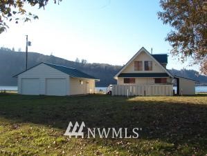 107 Ostervold Road Cathlamet, WA 98612 - Photo 1 of 1 Gallery Image 1