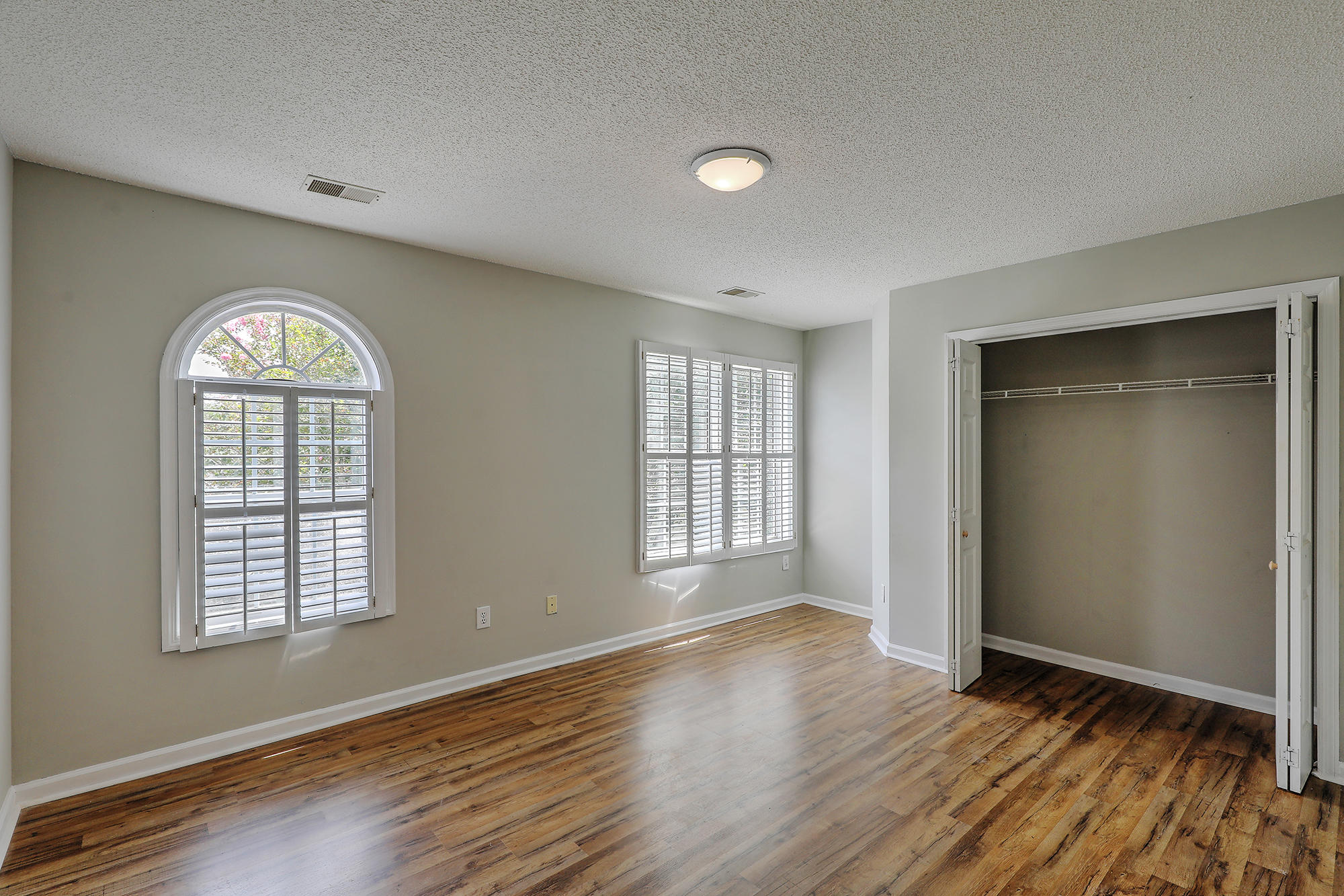 737 Ginglis Way Mount Pleasant, SC 29464 - Photo 28 of 36 1R3A8826_7_8