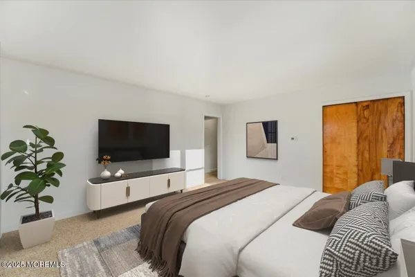 $2,650 | 1 Gaston Avenue, Unit UPSTAIRS, Raritan, NJ 08869