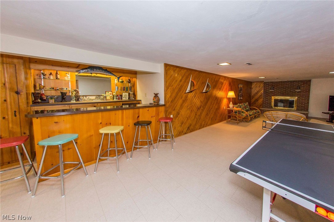 2540 Brice Road Akron, OH 44313 - Photo 26 of 35 Ping pong table does convey.