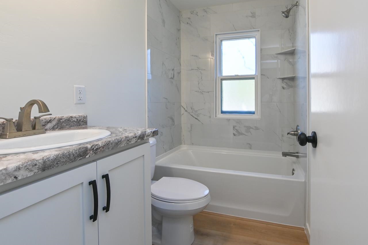 1908 Columbus Street Manitowoc, WI 54220 - Photo 27 of 50