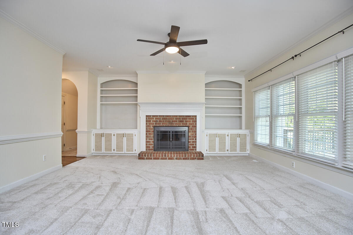 5612 Crossfield Drive Raleigh, NC 27613 - Photo 9 of 38 9 - 5612 Crossfield
