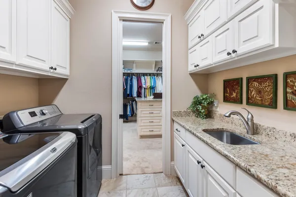 $1,199,000 | 108 McGoey Circle, Shenandoah, TX 77384