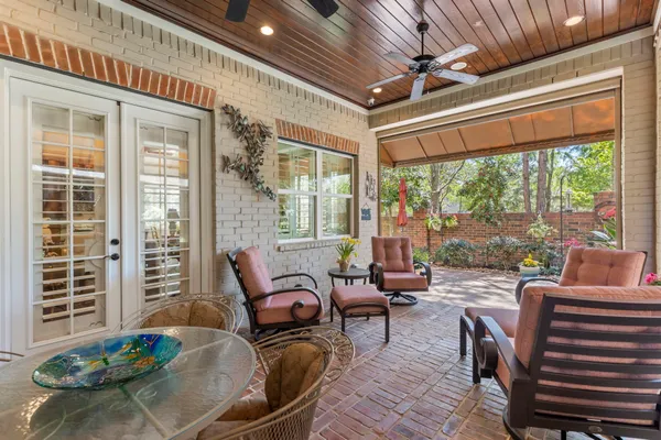 $1,199,000 | 108 McGoey Circle, Shenandoah, TX 77384