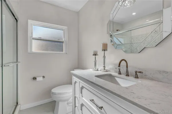 $615,000 | 36 Studley Street, Brentwood, NY 11717