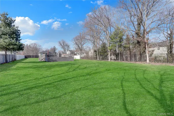 $615,000 | 36 Studley Street, Brentwood, NY 11717