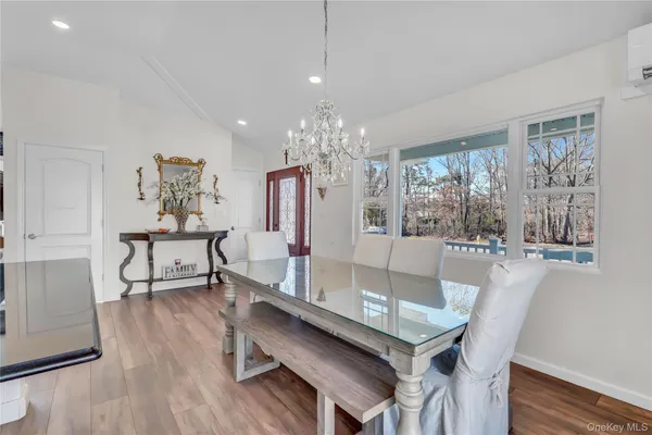 $615,000 | 36 Studley Street, Brentwood, NY 11717