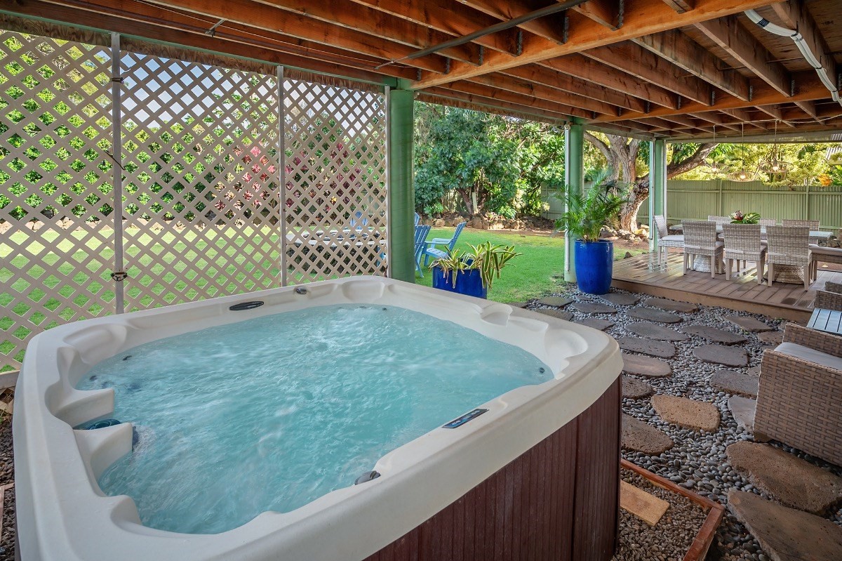 2258 Kuai Road Koloa, HI 96756 - Photo 27 of 30 a view of a backyard with a tub