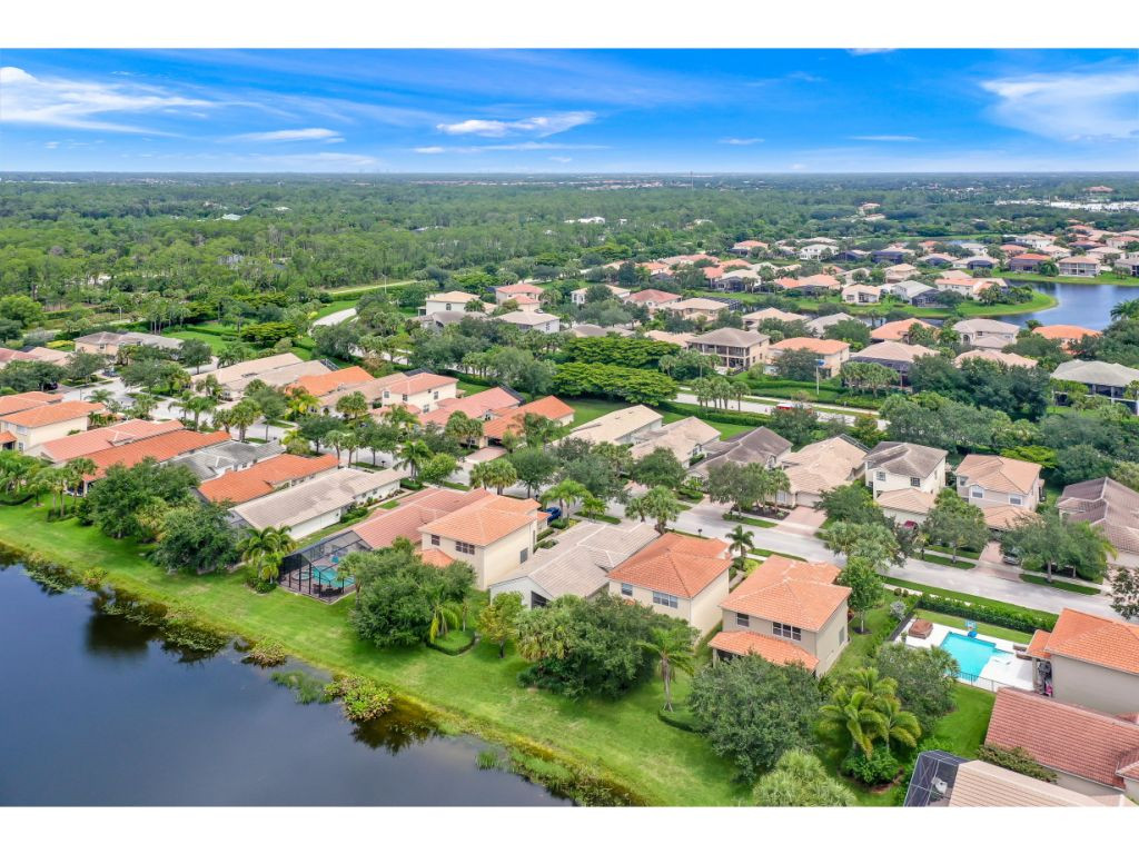 1758 Ribbon Fan Lane Naples, FL 34119 - Photo 21 of 35 Photo 21