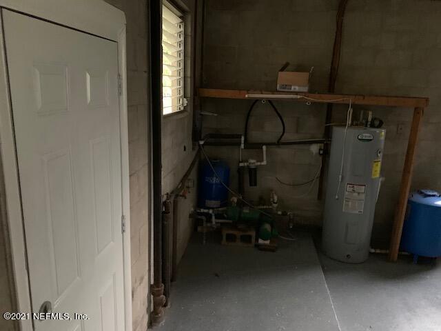 9224 Old Plank Road Jacksonville, FL 32220 - Photo 14 of 25 IMG_2859
