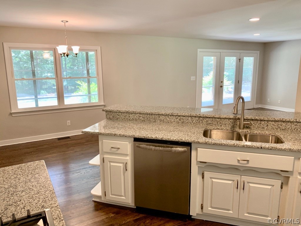 8301 Cattail Road Chesterfield, VA 23838 - Photo 14 of 31 a kitchen with a sink stove and cabinets