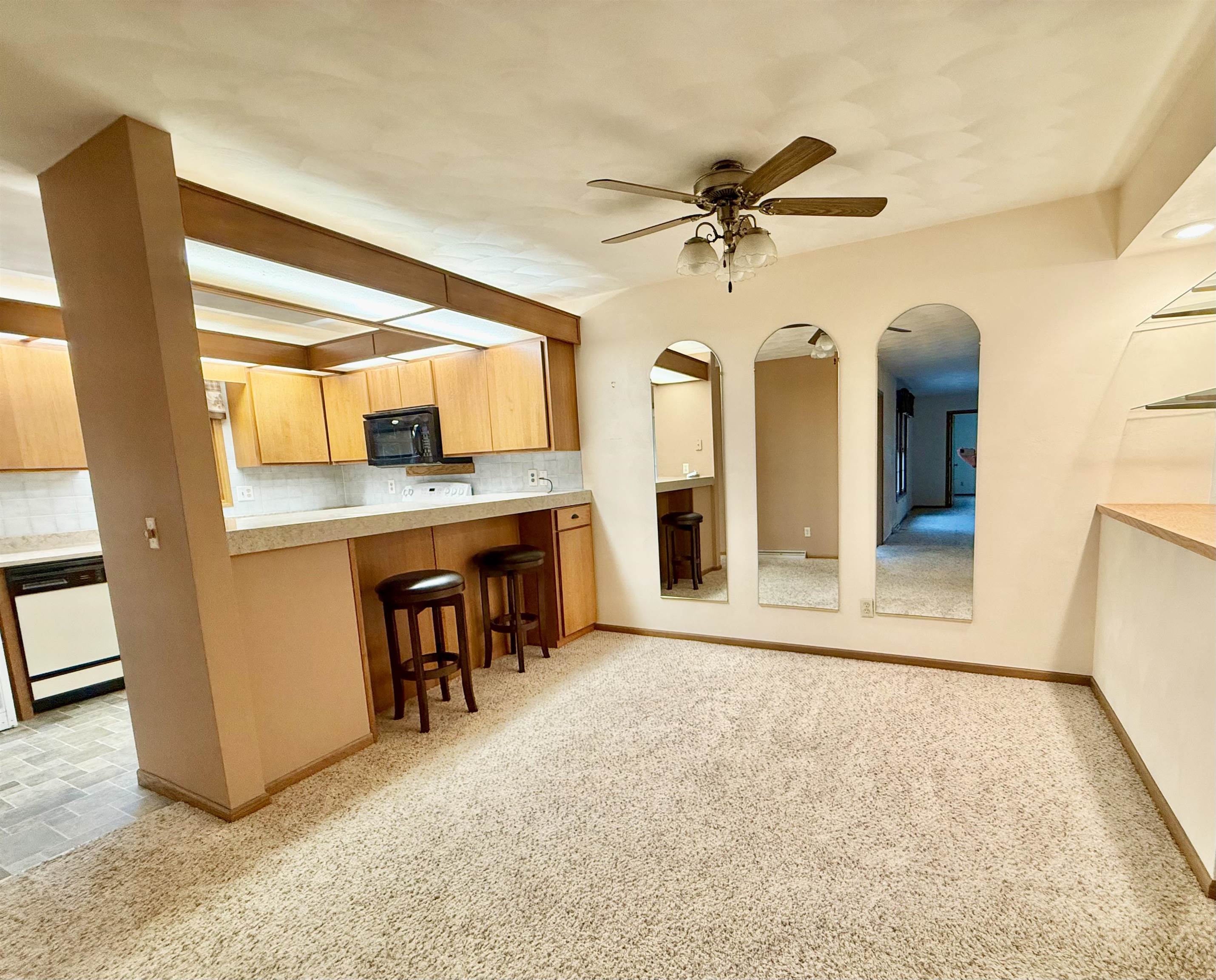 840 Saddle Ridge Portage, WI 53901 - Photo 12 of 38