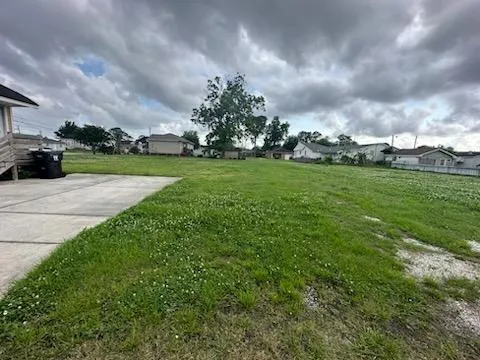 $25,000 | Lot 11 6th Street, Chalmette, LA 70043
