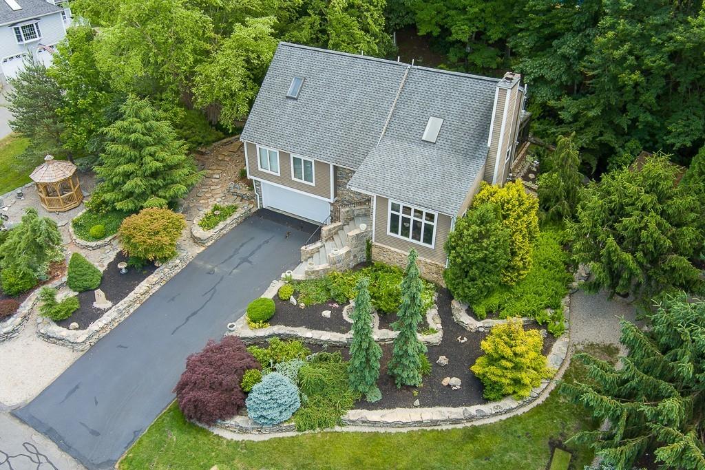 71 Highland View Drive Sutton, MA 01590 - Photo 2 of 32 Gallery Image 2