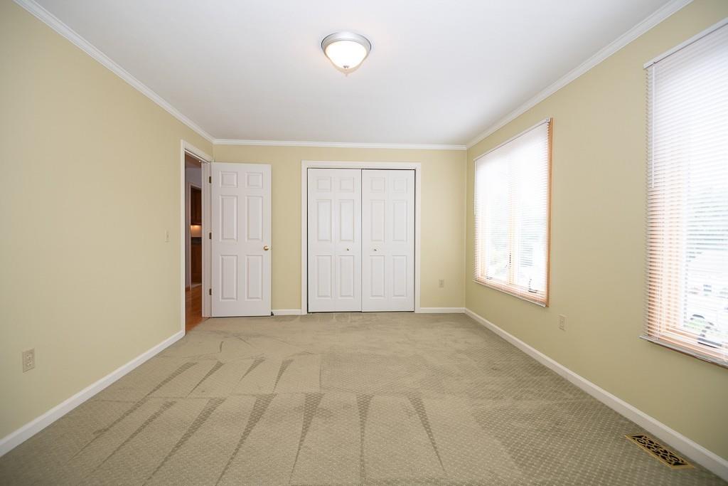 71 Highland View Drive Sutton, MA 01590 - Photo 23 of 32 Gallery Image 23