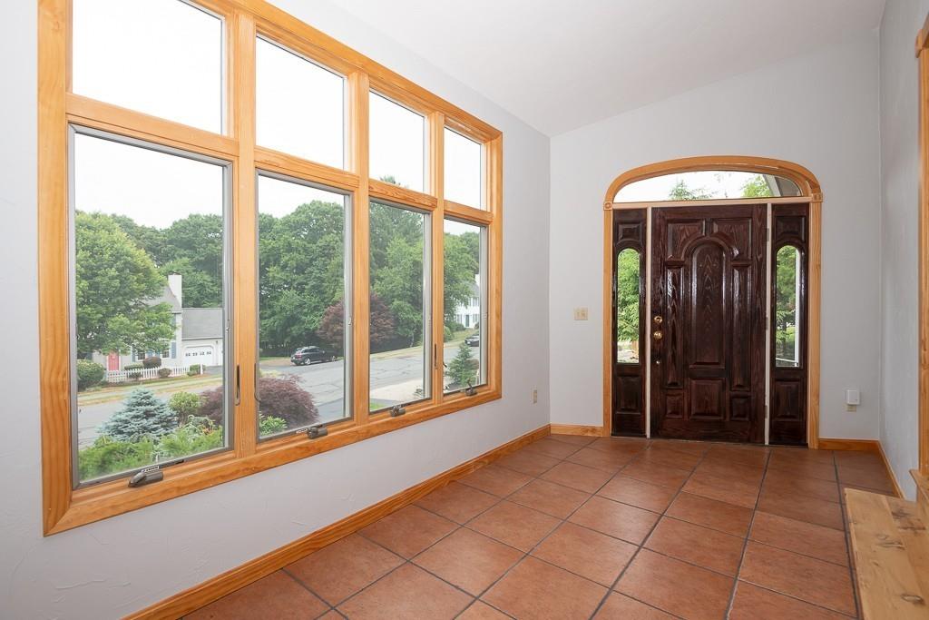 71 Highland View Drive Sutton, MA 01590 - Photo 5 of 32 Gallery Image 5