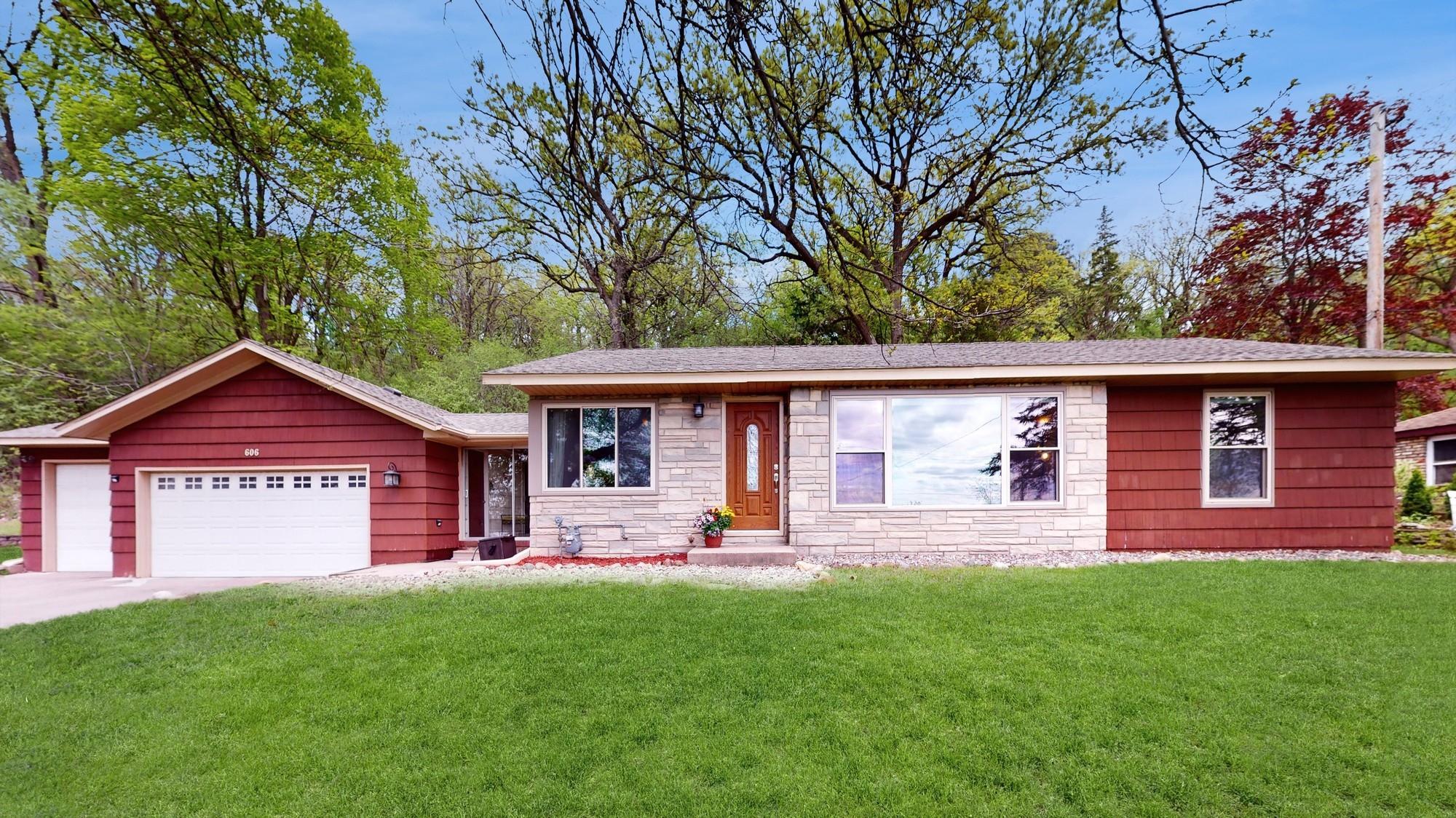 606 Point Douglas Road South St. Paul, MN 55119 - Photo 1 of 1 Gallery Image 1
