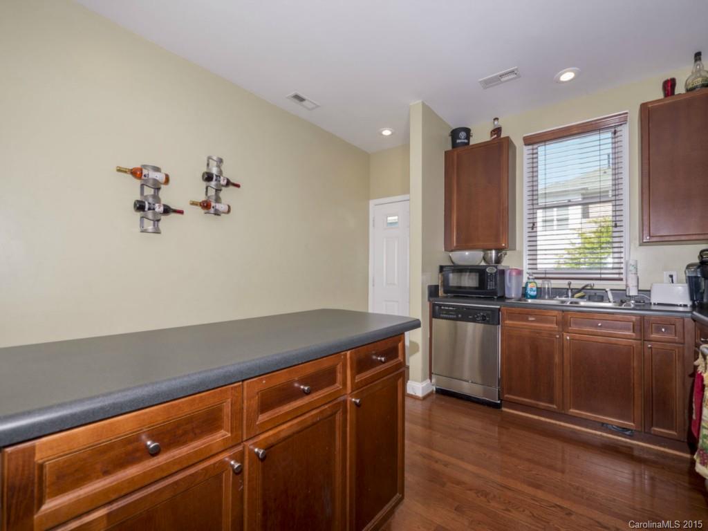 779 Grandin Road, Unit NONE Charlotte, NC 28208 - Photo 5 of 24 Gallery Image 5