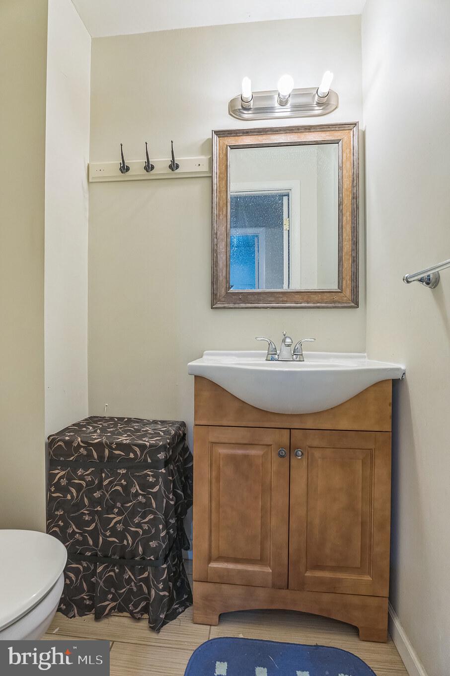 12010 Sewell Road Philadelphia, PA 19116 - Photo 13 of 30