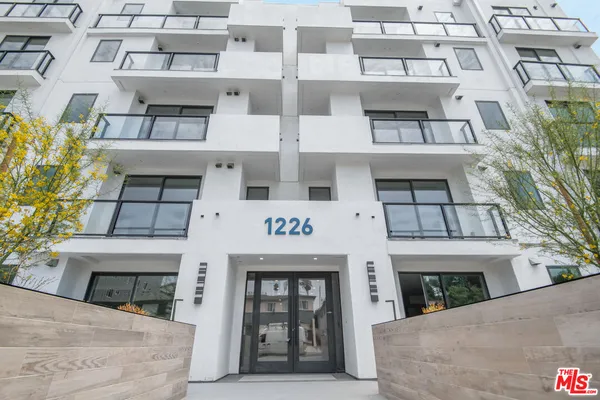 $1,800,000 | 1226 South Bedford Street, Unit 502, Los Angeles, CA 90035