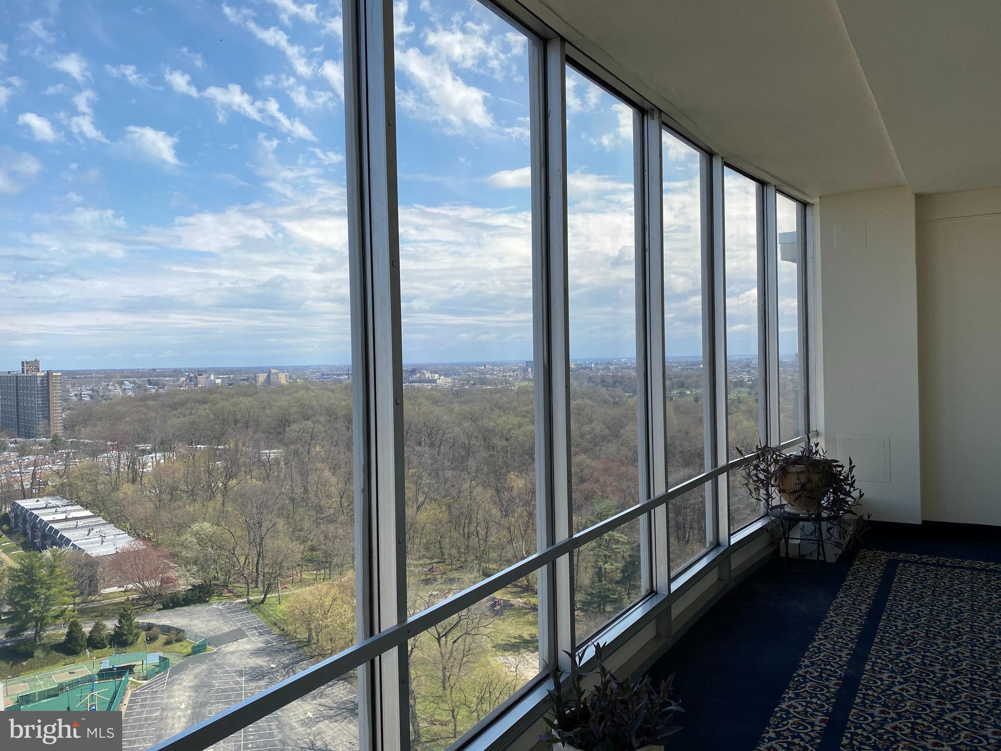 3900 West Ford Road, Unit 22G Philadelphia, PA 19131 - Photo 3 of 30